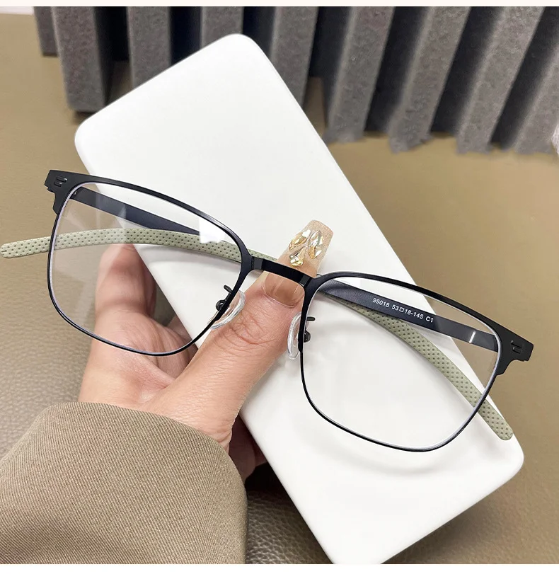 Metal Alloy Glasses