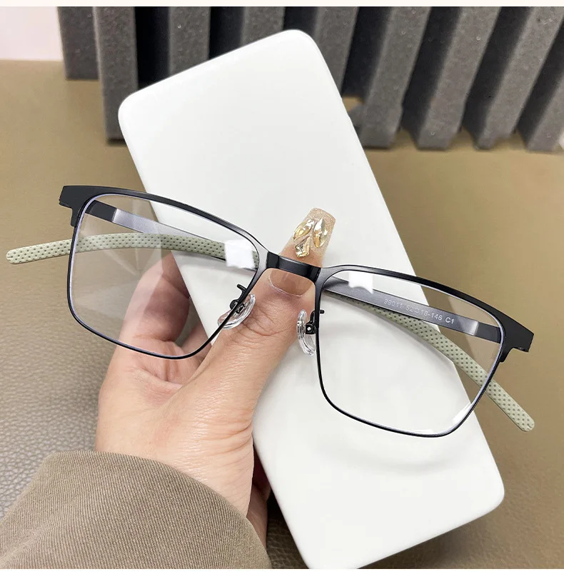 Sleek Alloy Full-Frame Glasses